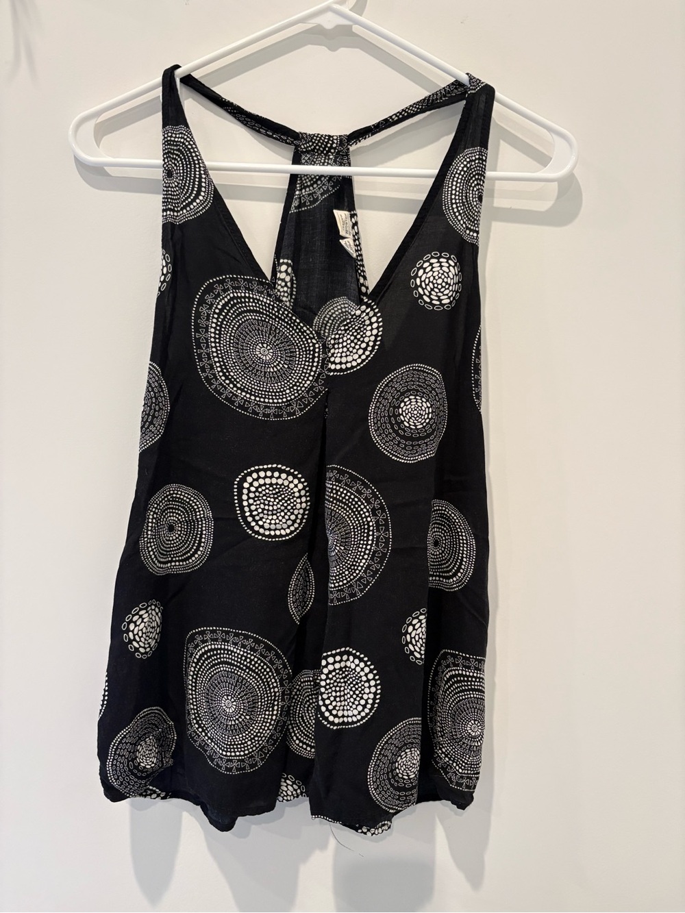 Melrose and Market Black Tank Top with White Circular Print